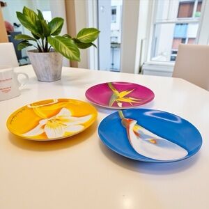 Vintage Set 3 GIVENCHY Parfums 2003 Paris Porcelain Dessert Plates Flowers 8”